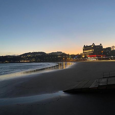Apartamento Sunrise View Flat 1 Scarborough Exterior foto
