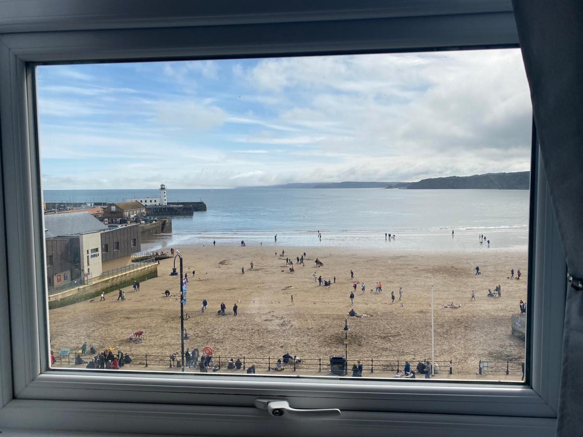 Apartamento Sunrise View Flat 1 Scarborough Exterior foto