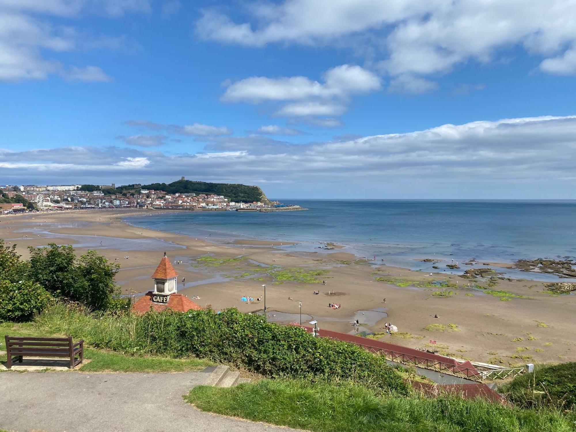 Apartamento Sunrise View Flat 1 Scarborough Exterior foto